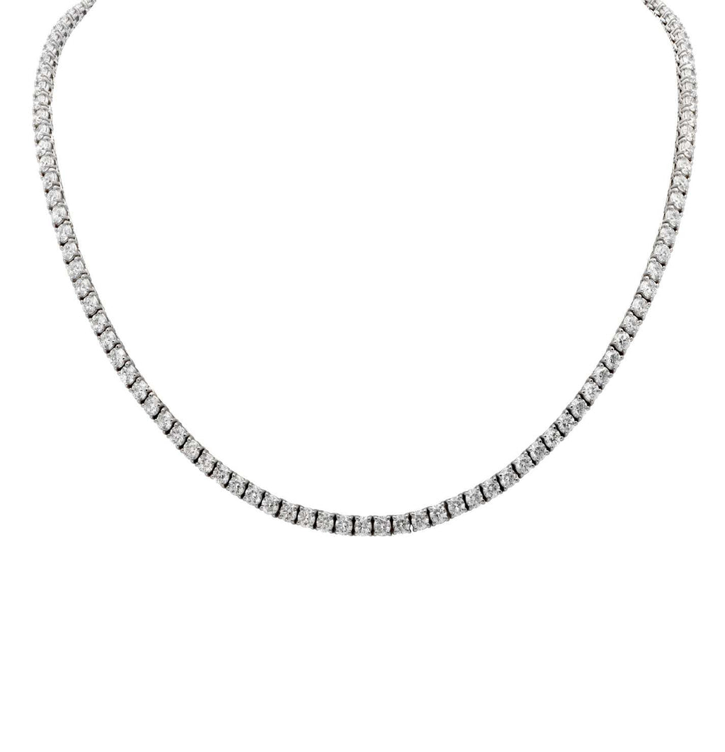 Luxurious 14K White Gold 12.18ct Diamond Riviere Necklace featuring 125 Round Brilliant Diamonds by Vivid Diamonds, showcasing an exquisite design that epitomizes elegance.