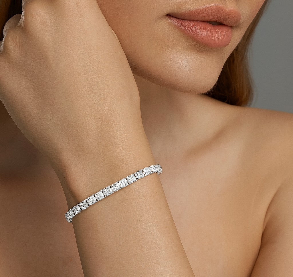 18k White Gold Diamond Tennis Bracelet - V50551-1