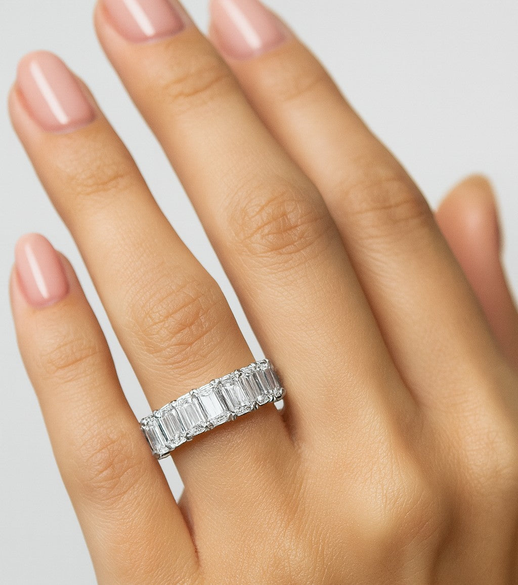 Platinum 6.03ct Emerald-Cut Diamond Wedding Band – V37022-1