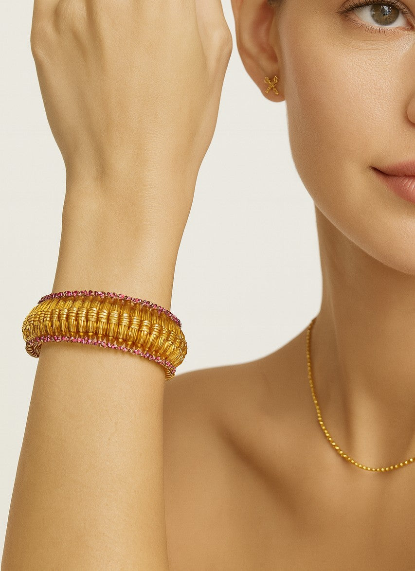 Exquisite Radiant Burma Ruby Bracelet in 18K Gold with 102 Diamonds - V50017